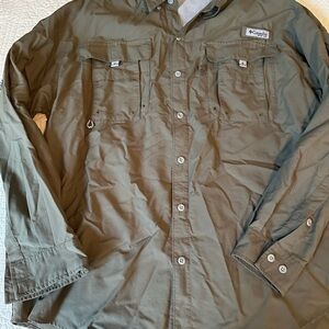 Columbia Men's Khaki Olive Shirt Jacket
